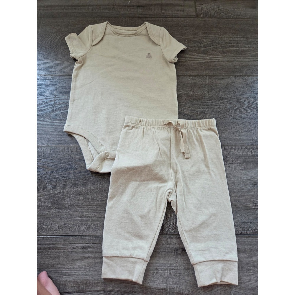 Baby gap‎ set 3-6 mos